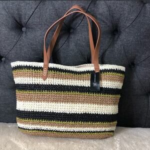 INC magnetic stripe straw tote
